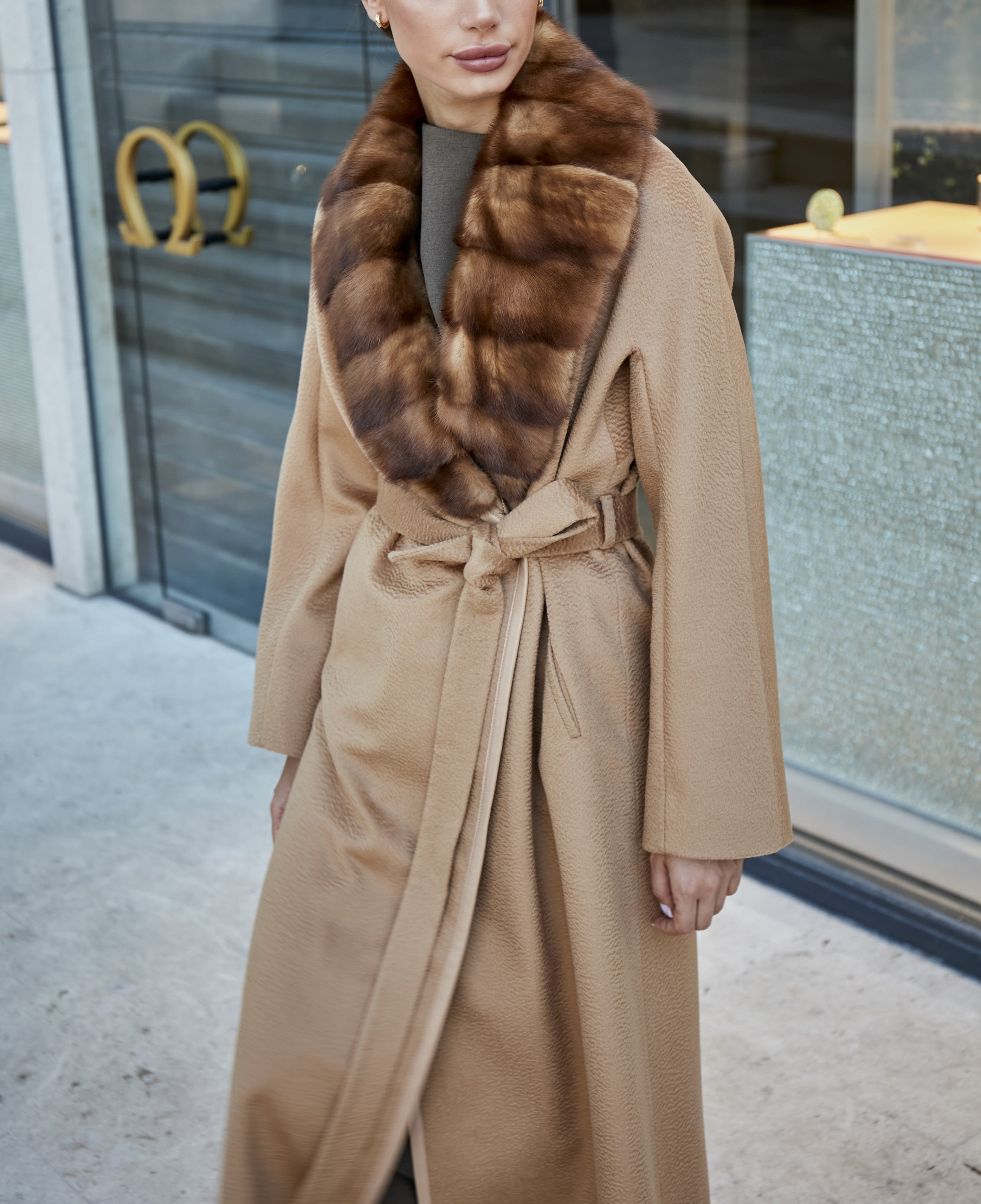 CLASCHICS COAT