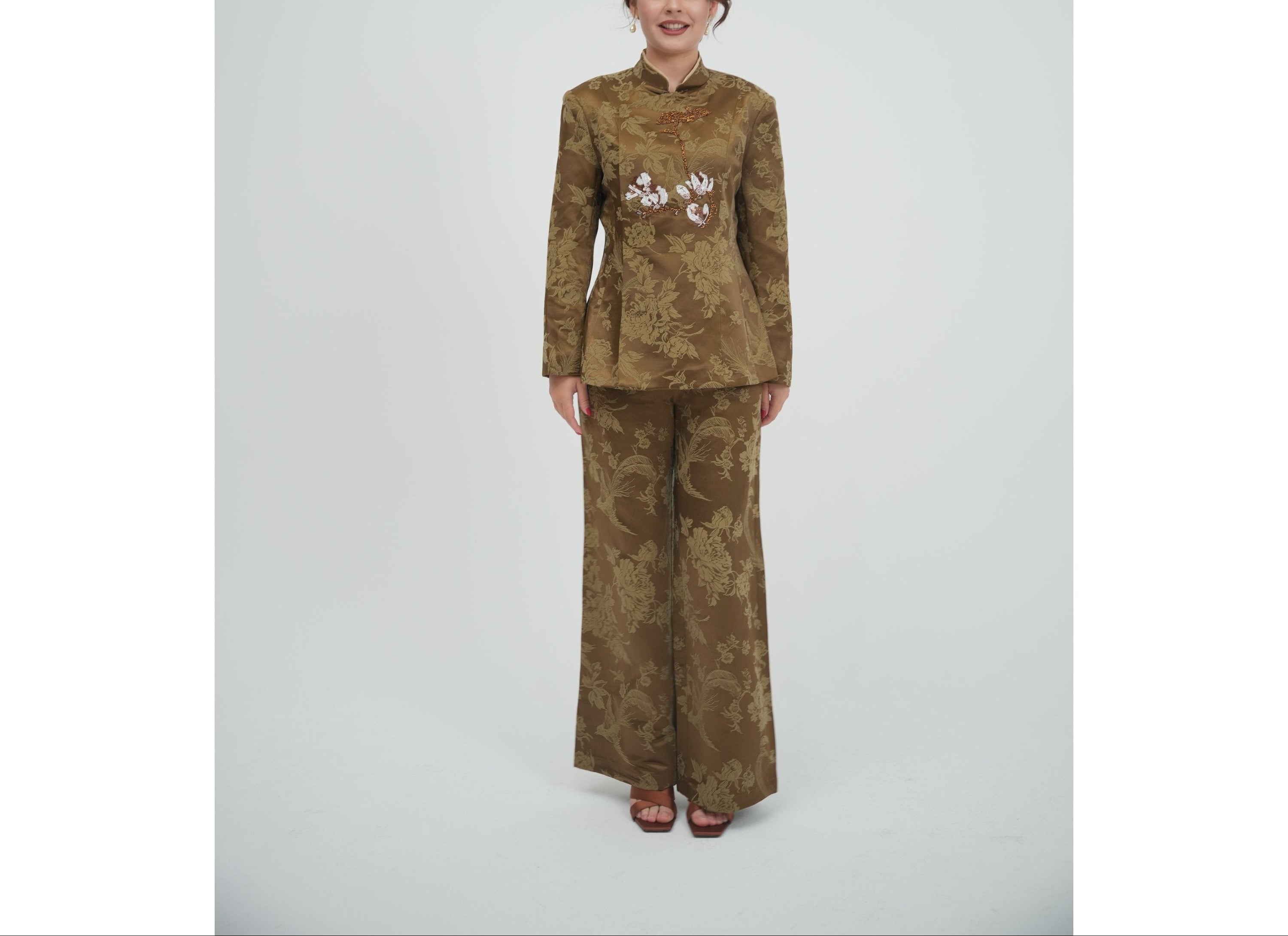 Embroidered Mandarian Tunic
