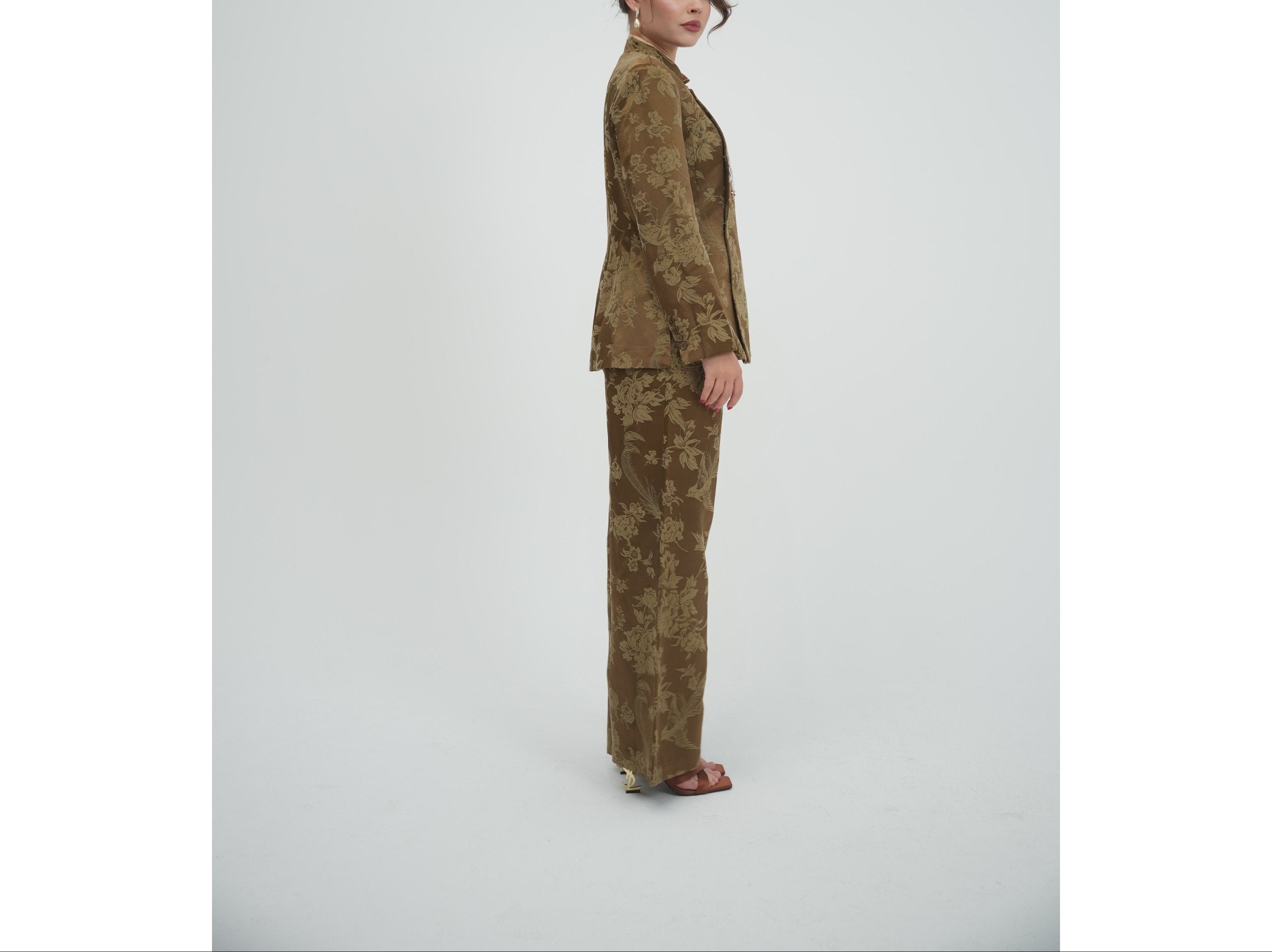 Embroidered Mandarian Tunic