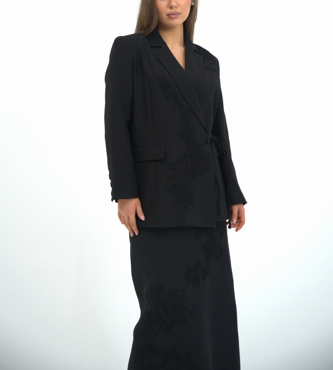 Atelier Embroidered Wrap