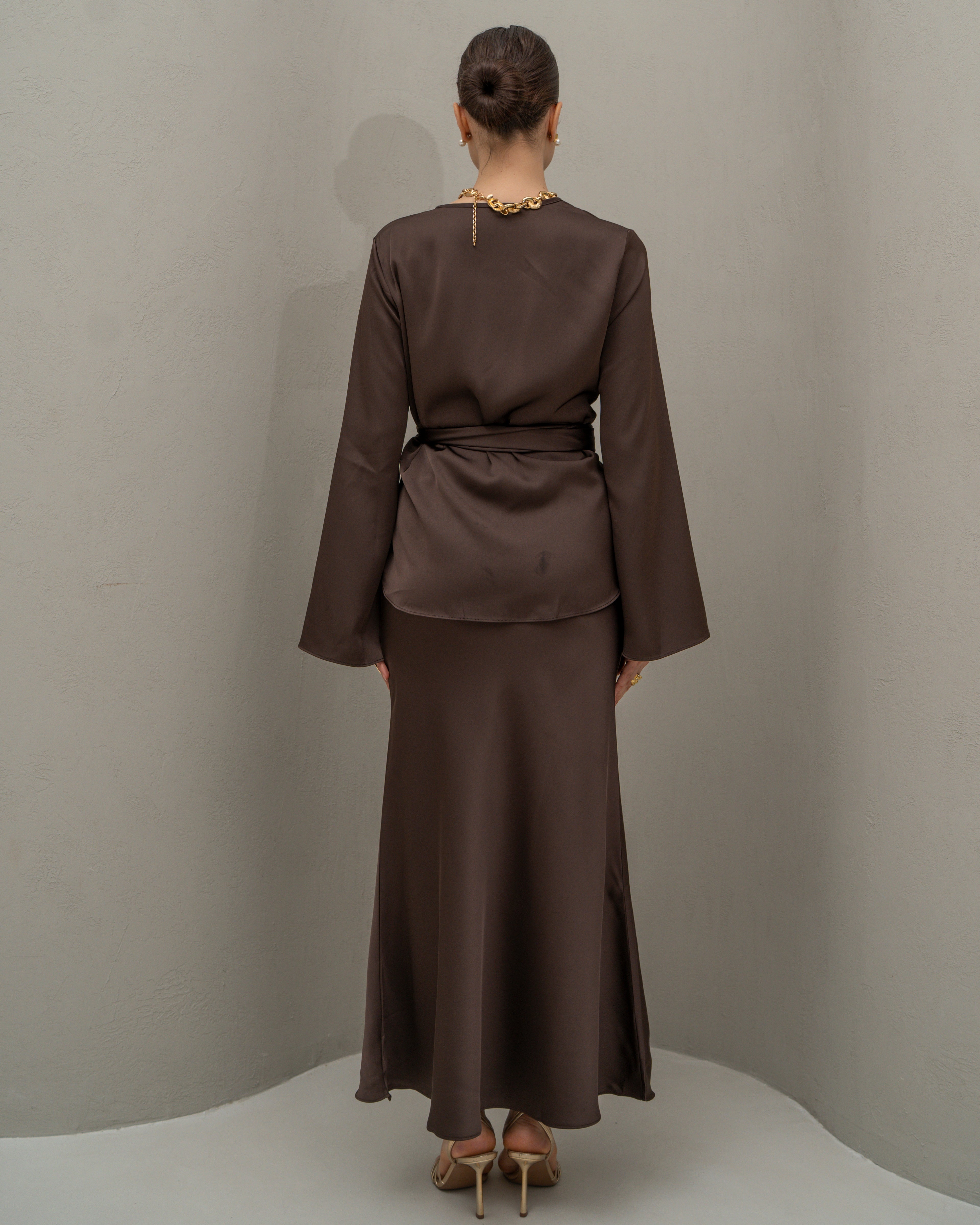 Espresso Draped Cascade Set