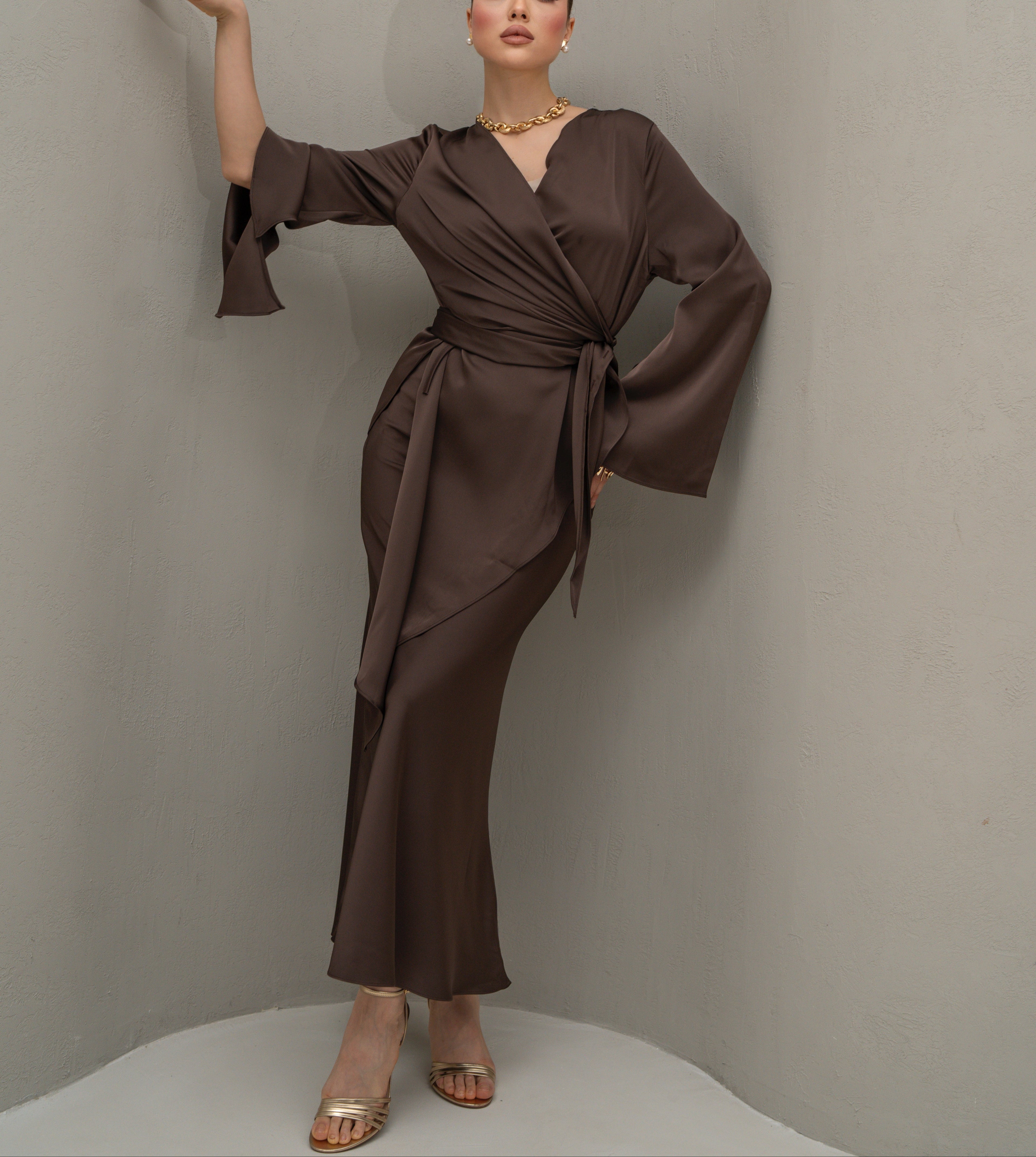 Espresso Draped Cascade Set