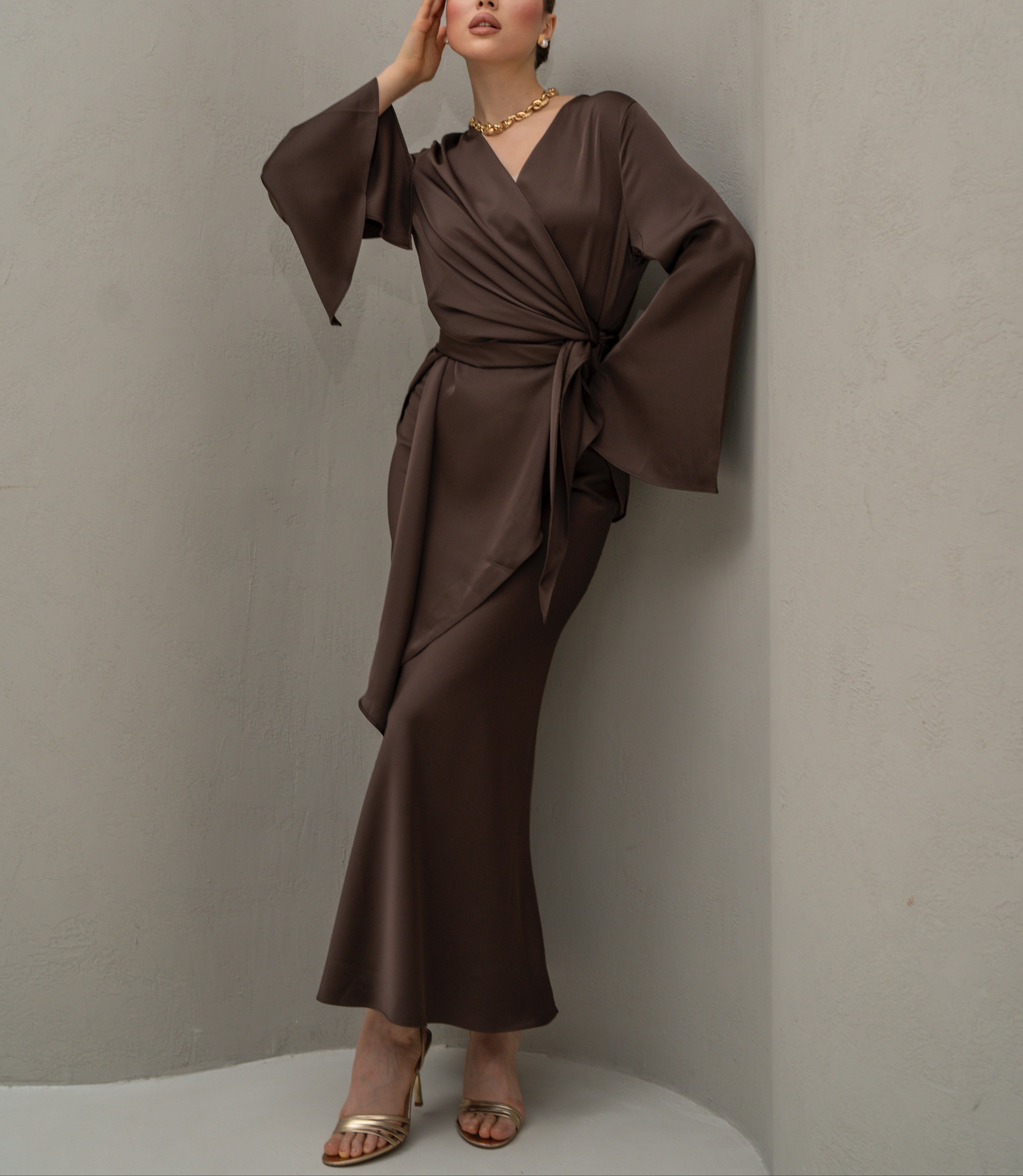 Espresso Draped Cascade Set