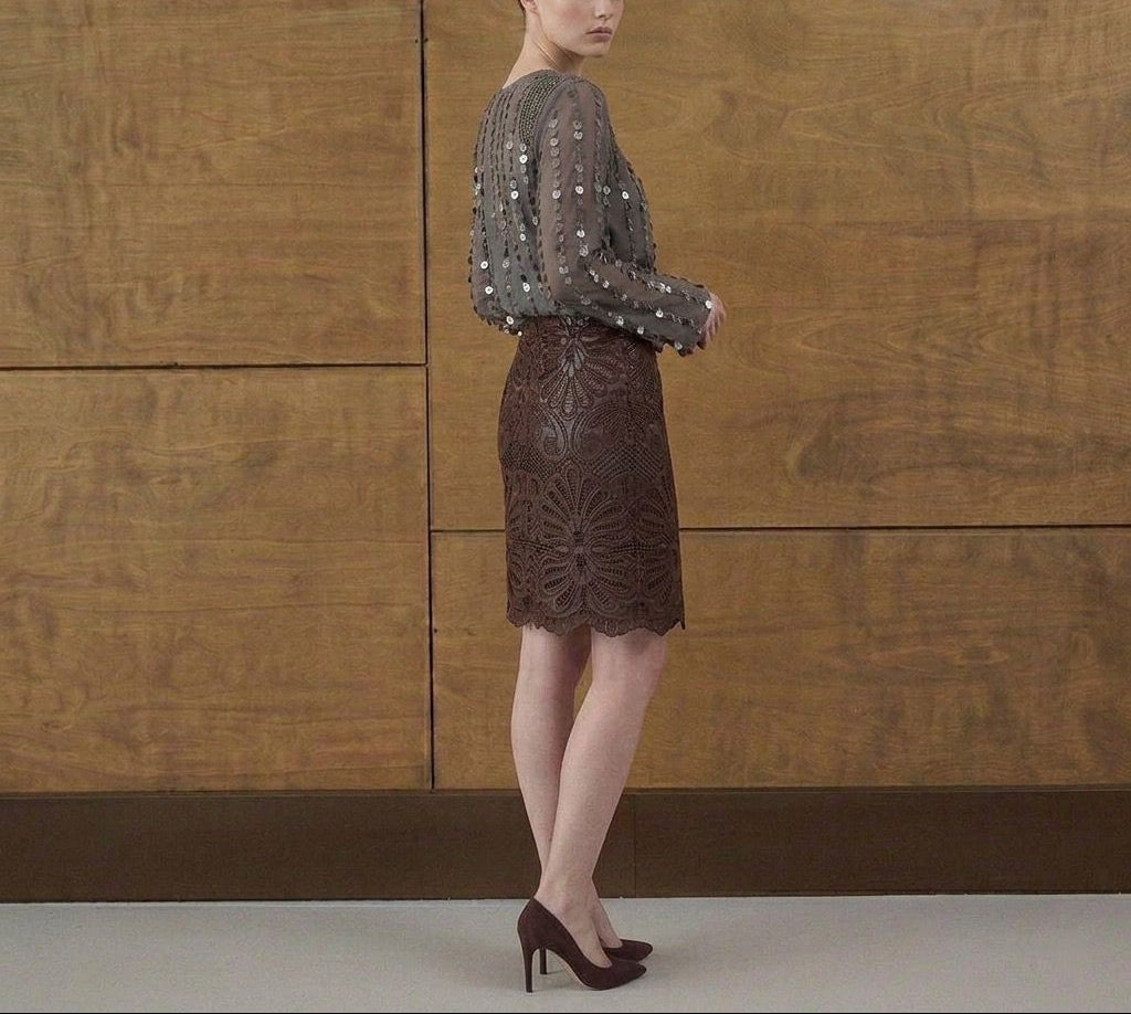 Sable Dentelle Skirt