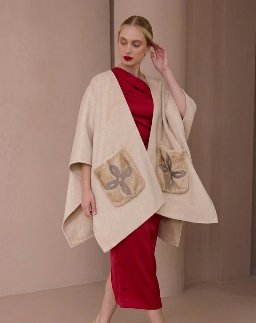 Tinhune Fleur Cape
