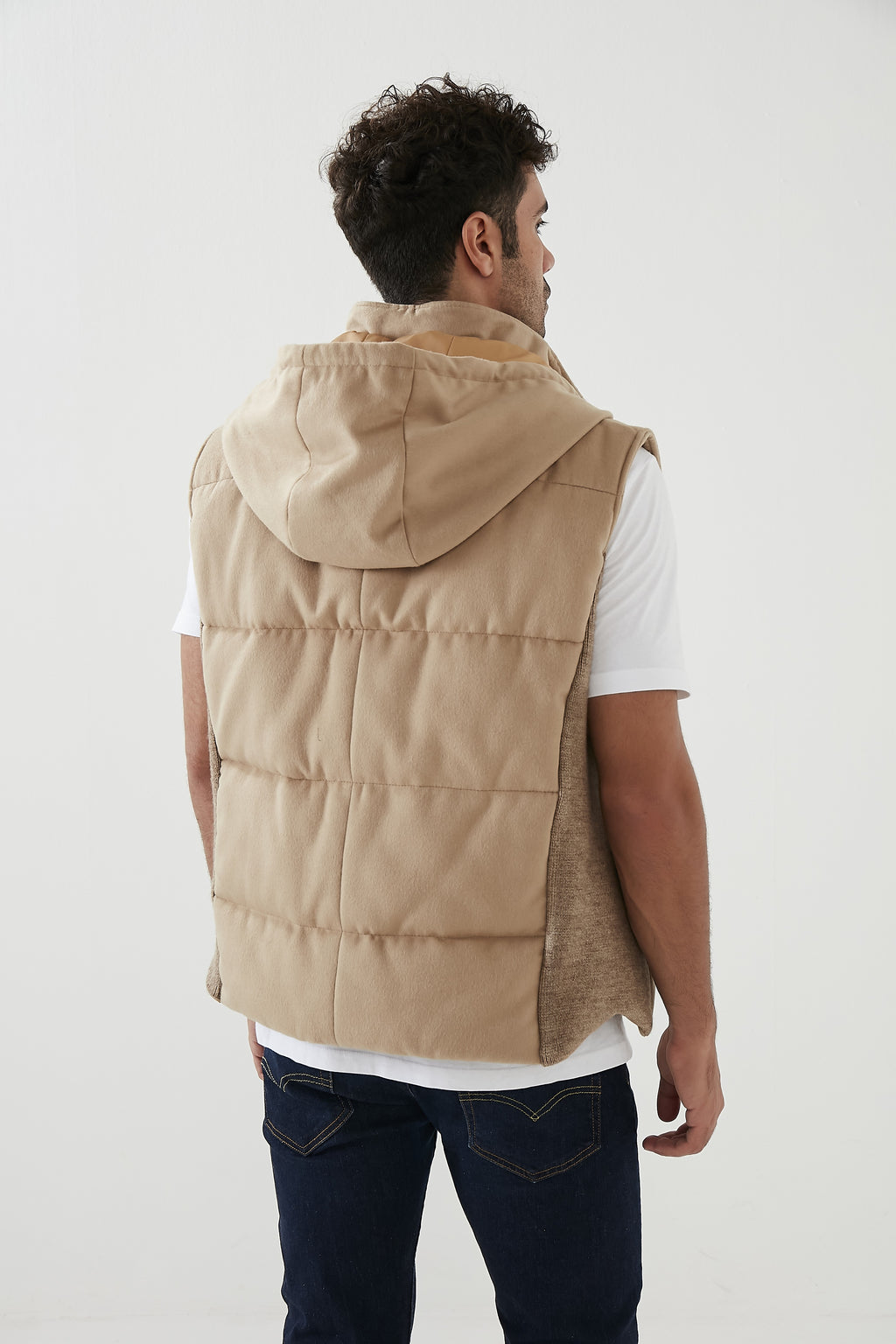 Loro Paina Padded Buttoned