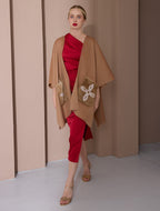 Tinhune Fleur Cape